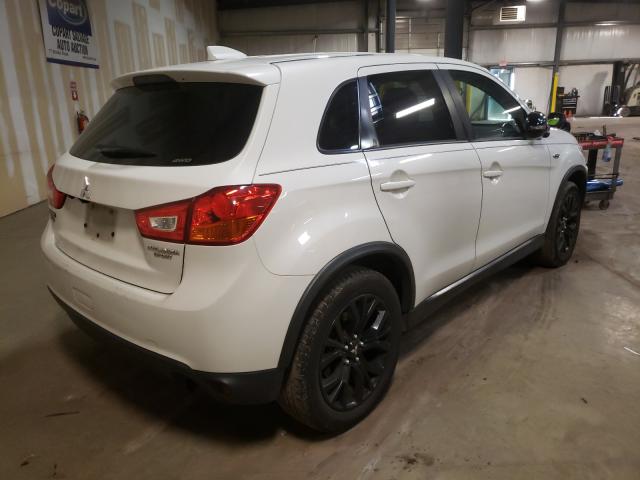 Photo 3 VIN: JA4AR3AU8HZ033780 - MITSUBISHI OUTLANDER 