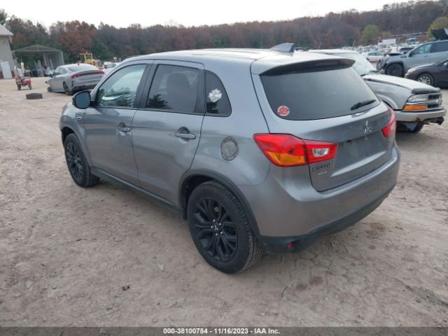 Photo 2 VIN: JA4AR3AU8HZ039286 - MITSUBISHI OUTLANDER SPORT 