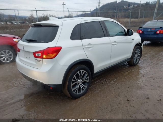 Photo 3 VIN: JA4AR3AU8HZ061384 - MITSUBISHI OUTLANDER SPORT 