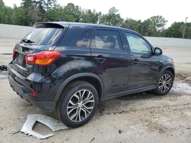 Photo 2 VIN: JA4AR3AU8JZ006939 - MITSUBISHI OUTLANDER 