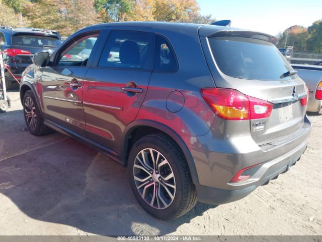 Photo 2 VIN: JA4AR3AU8JZ023739 - MITSUBISHI OUTLANDER SPORT 