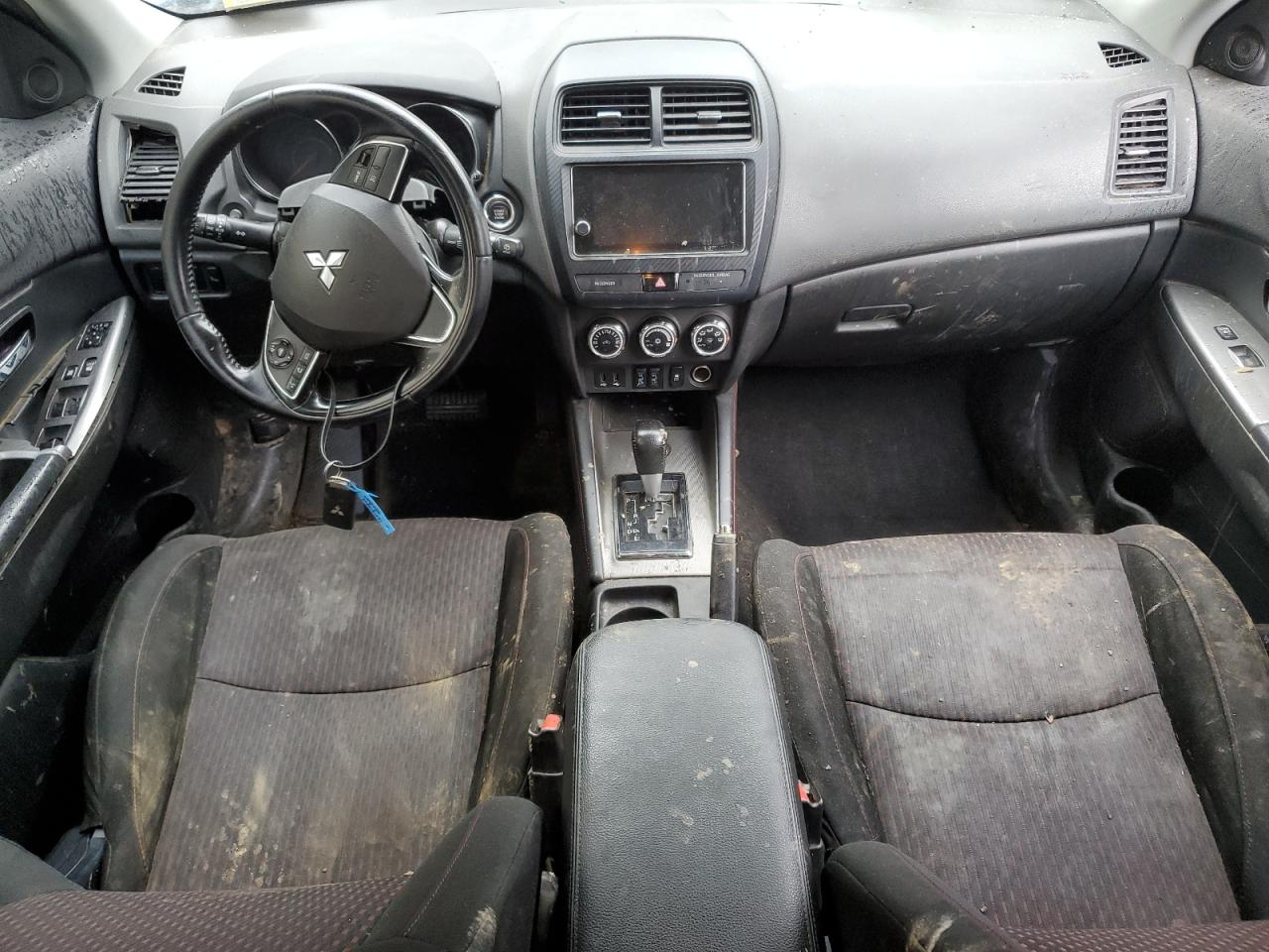 Photo 7 VIN: JA4AR3AU8KU003862 - MITSUBISHI OUTLANDER 