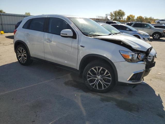 Photo 3 VIN: JA4AR3AU9JU021740 - MITSUBISHI OUTLANDER 