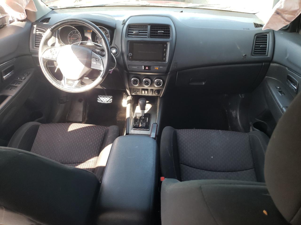 Photo 7 VIN: JA4AR3AU9KU013252 - MITSUBISHI OUTLANDER 