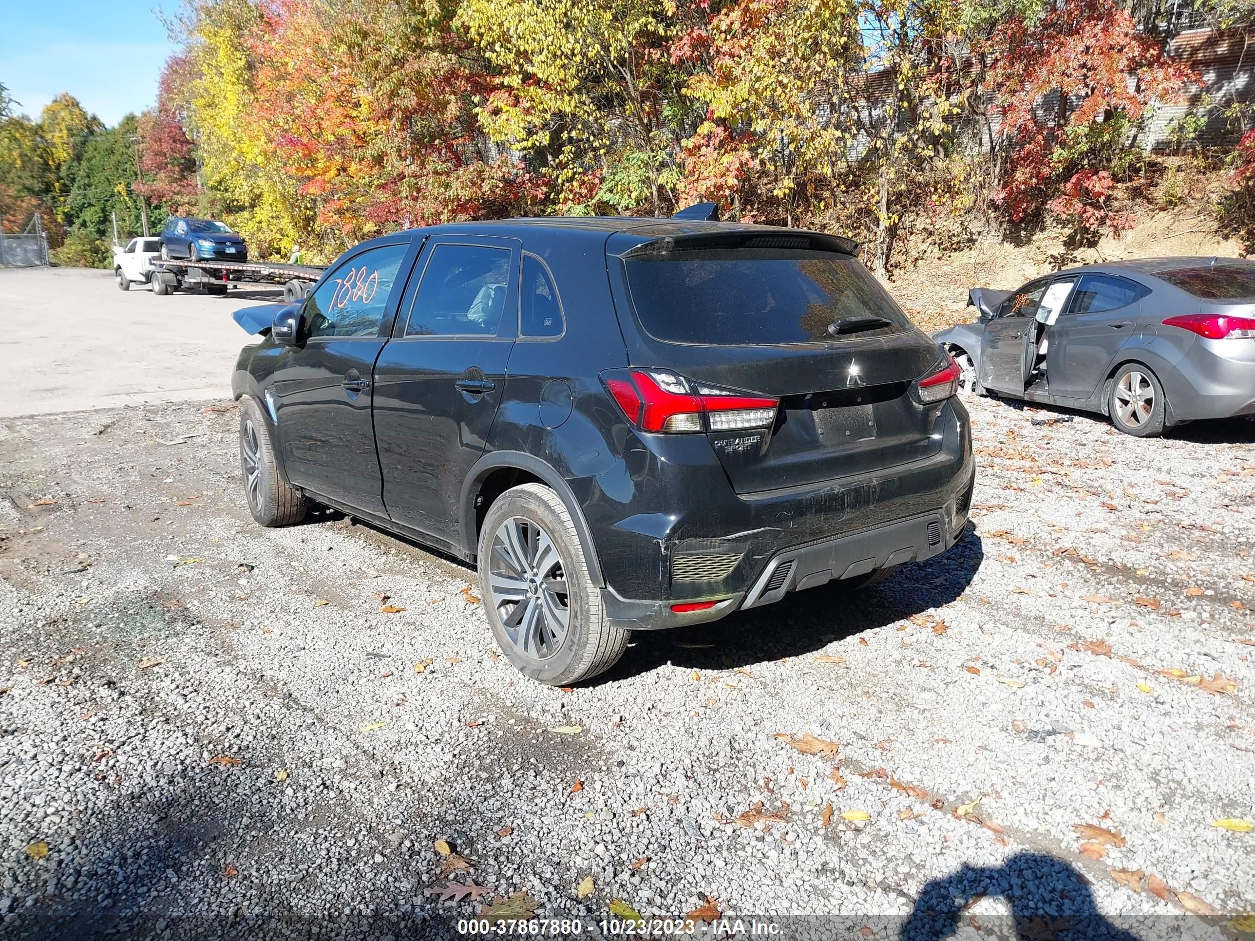 Photo 2 VIN: JA4AR3AU9LU014273 - MITSUBISHI OUTLANDER 