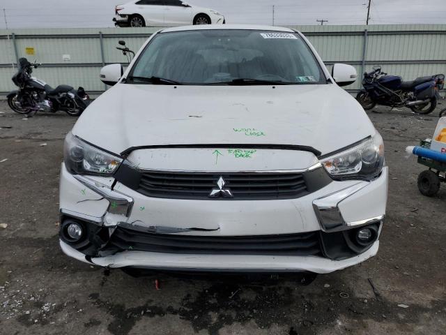 Photo 4 VIN: JA4AR3AUXHZ000439 - MITSUBISHI OUTLANDER 