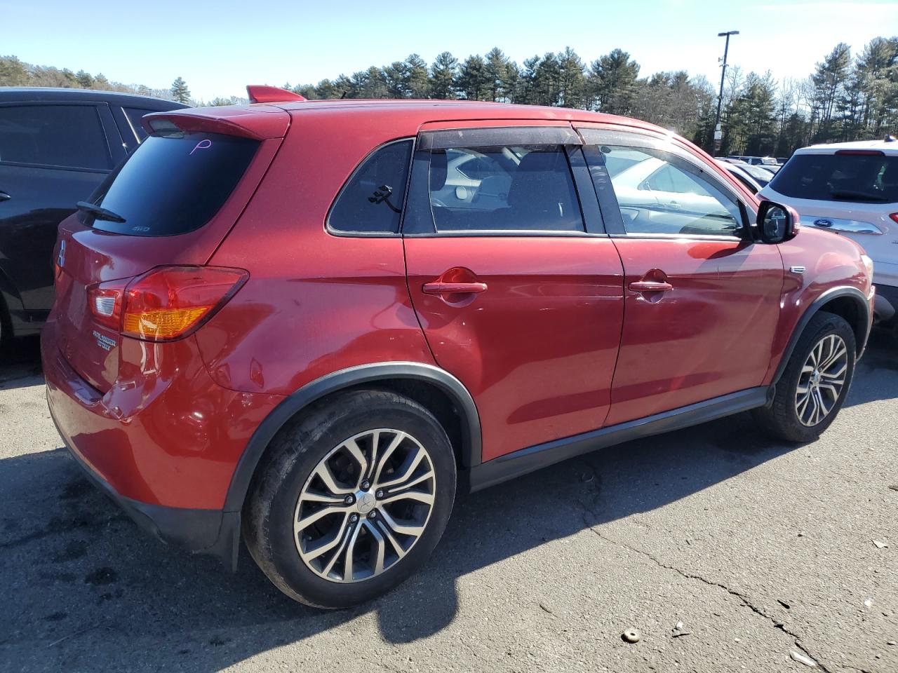 Photo 2 VIN: JA4AR3AUXHZ051035 - MITSUBISHI OUTLANDER 