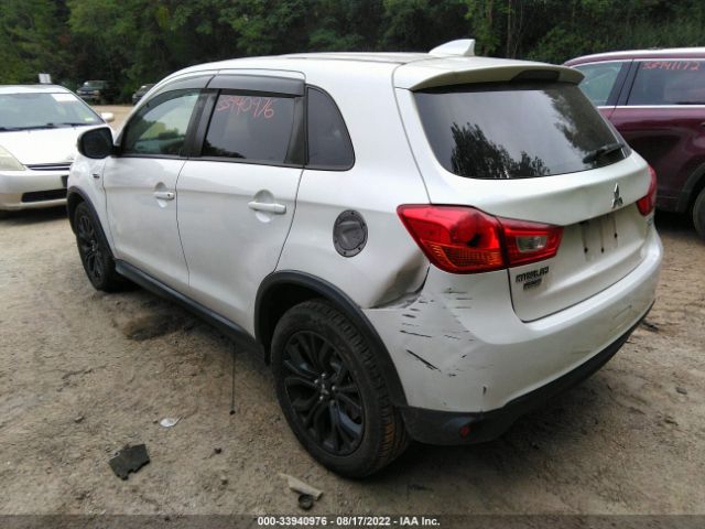 Photo 2 VIN: JA4AR3AUXHZ067879 - MITSUBISHI OUTLANDER SPORT 