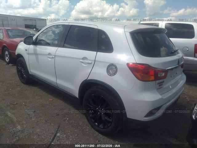 Photo 2 VIN: JA4AR3AUXJU004994 - MITSUBISHI OUTLANDER SPORT 