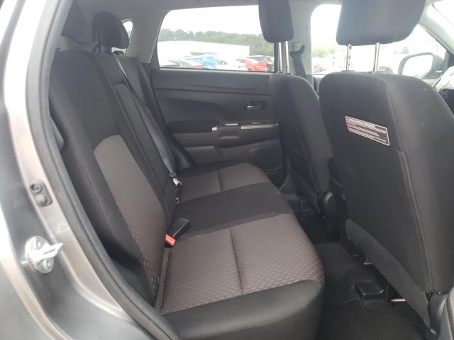 Photo 5 VIN: JA4AR3AUXJU018782 - MITSUBISHI OUTLANDER 