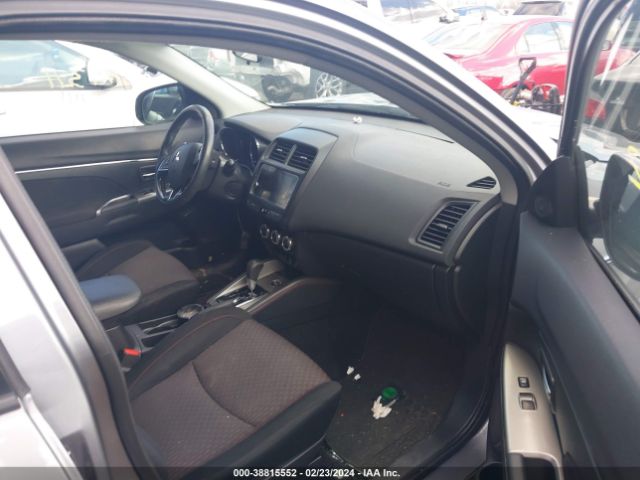 Photo 4 VIN: JA4AR3AUXKU004091 - MITSUBISHI OUTLANDER SPORT 