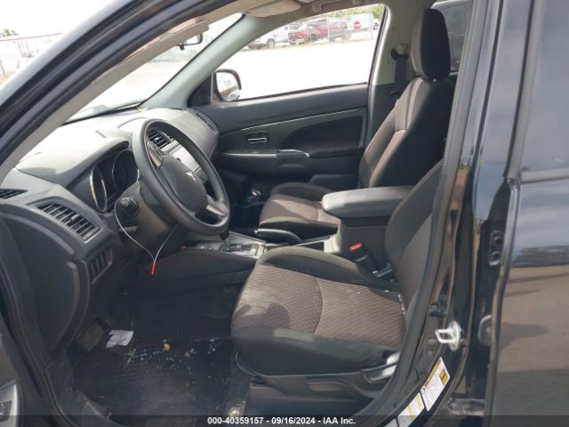 Photo 4 VIN: JA4AR3AUXKU032358 - MITSUBISHI OUTLANDER SPORT 