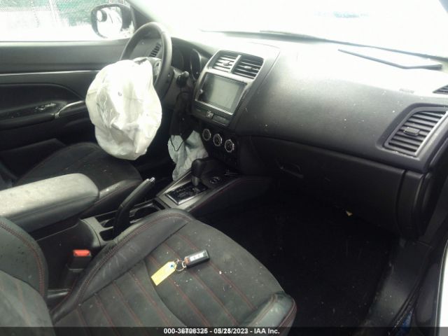 Photo 4 VIN: JA4AR3AW0JU018310 - MITSUBISHI OUTLANDER SPORT 