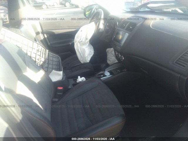 Photo 4 VIN: JA4AR3AW0JZ032243 - MITSUBISHI OUTLANDER SPORT 