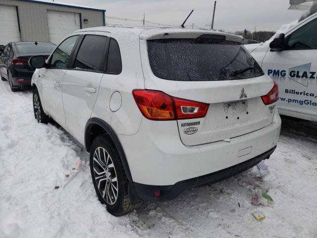 Photo 2 VIN: JA4AR3AW1GZ045821 - MITSUBISHI OUTLANDER 