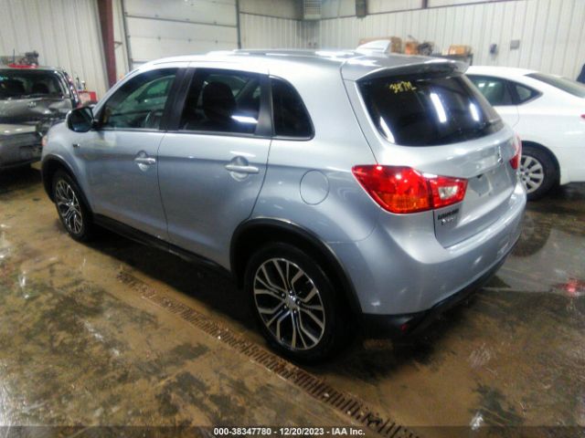 Photo 2 VIN: JA4AR3AW2HZ028995 - MITSUBISHI OUTLANDER SPORT 