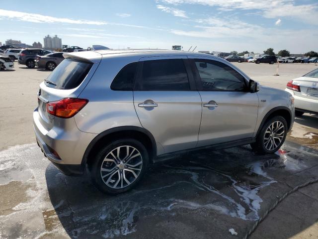 Photo 2 VIN: JA4AR3AW2JU013335 - MITSUBISHI OUTLANDER 