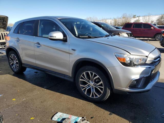 Photo 3 VIN: JA4AR3AW3JU002490 - MITSUBISHI OUTLANDER 