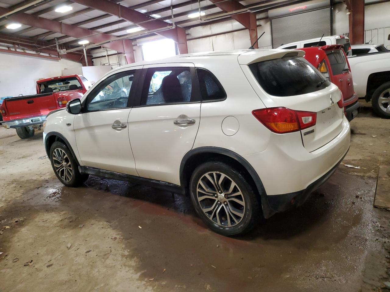 Photo 1 VIN: JA4AR3AW6GZ033177 - MITSUBISHI OUTLANDER 