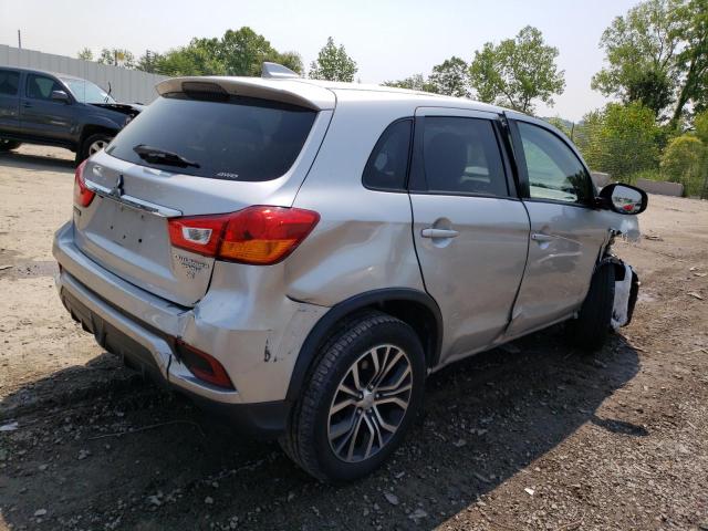 Photo 2 VIN: JA4AR3AW6JU001365 - MITSUBISHI OUTLANDER 