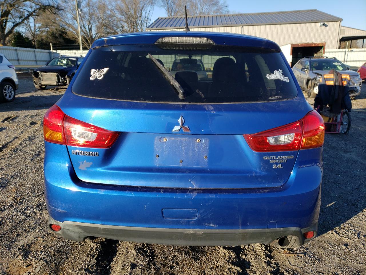 Photo 5 VIN: JA4AR3AW7GZ043068 - MITSUBISHI OUTLANDER 