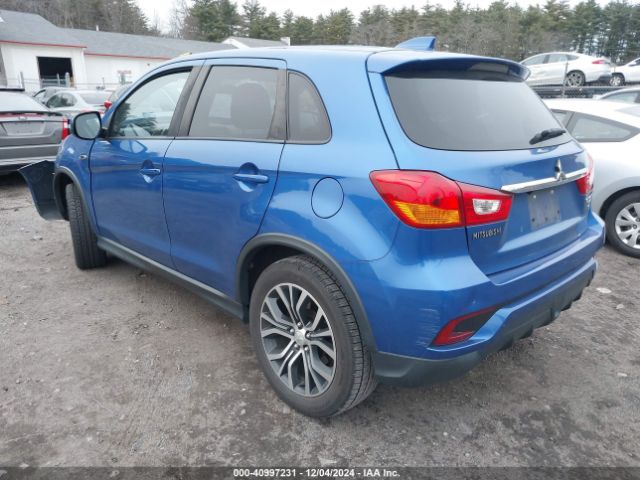 Photo 2 VIN: JA4AR3AW8JZ004867 - MITSUBISHI OUTLANDER SPORT 