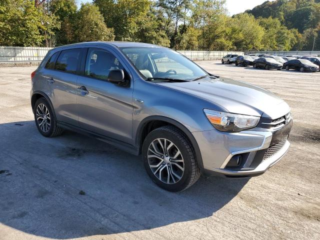 Photo 3 VIN: JA4AR3AW8JZ032426 - MITSUBISHI OUTLANDER 