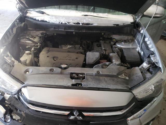 Photo 6 VIN: JA4AR3AW8JZ034743 - MITSUBISHI OUTLANDER 