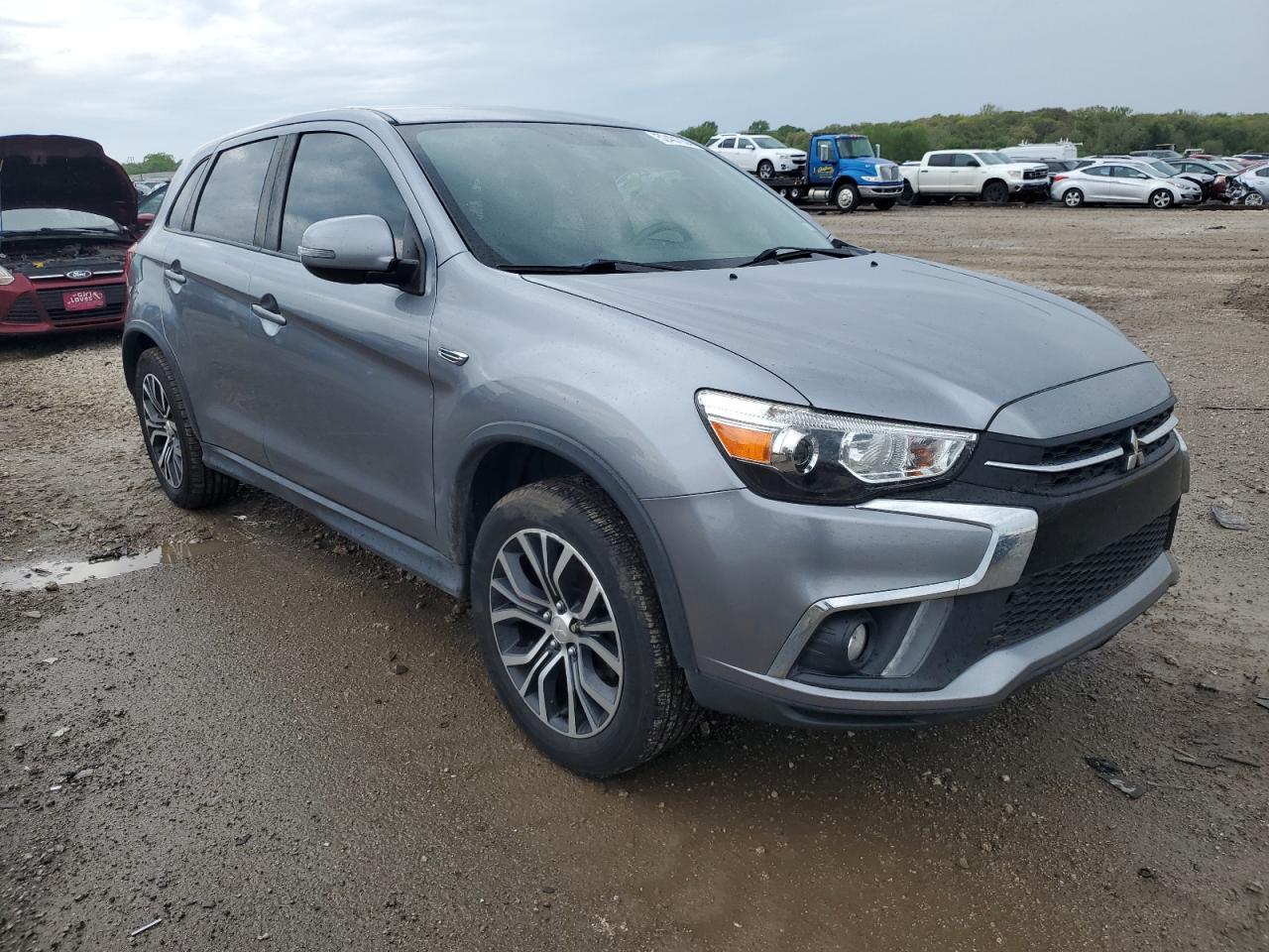 Photo 3 VIN: JA4AR3AW8JZ034838 - MITSUBISHI OUTLANDER 