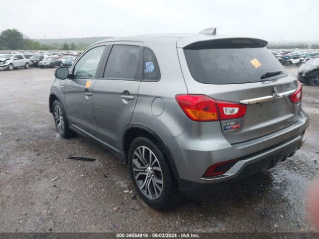 Photo 2 VIN: JA4AR3AW9JU002610 - MITSUBISHI OUTLANDER SPORT 