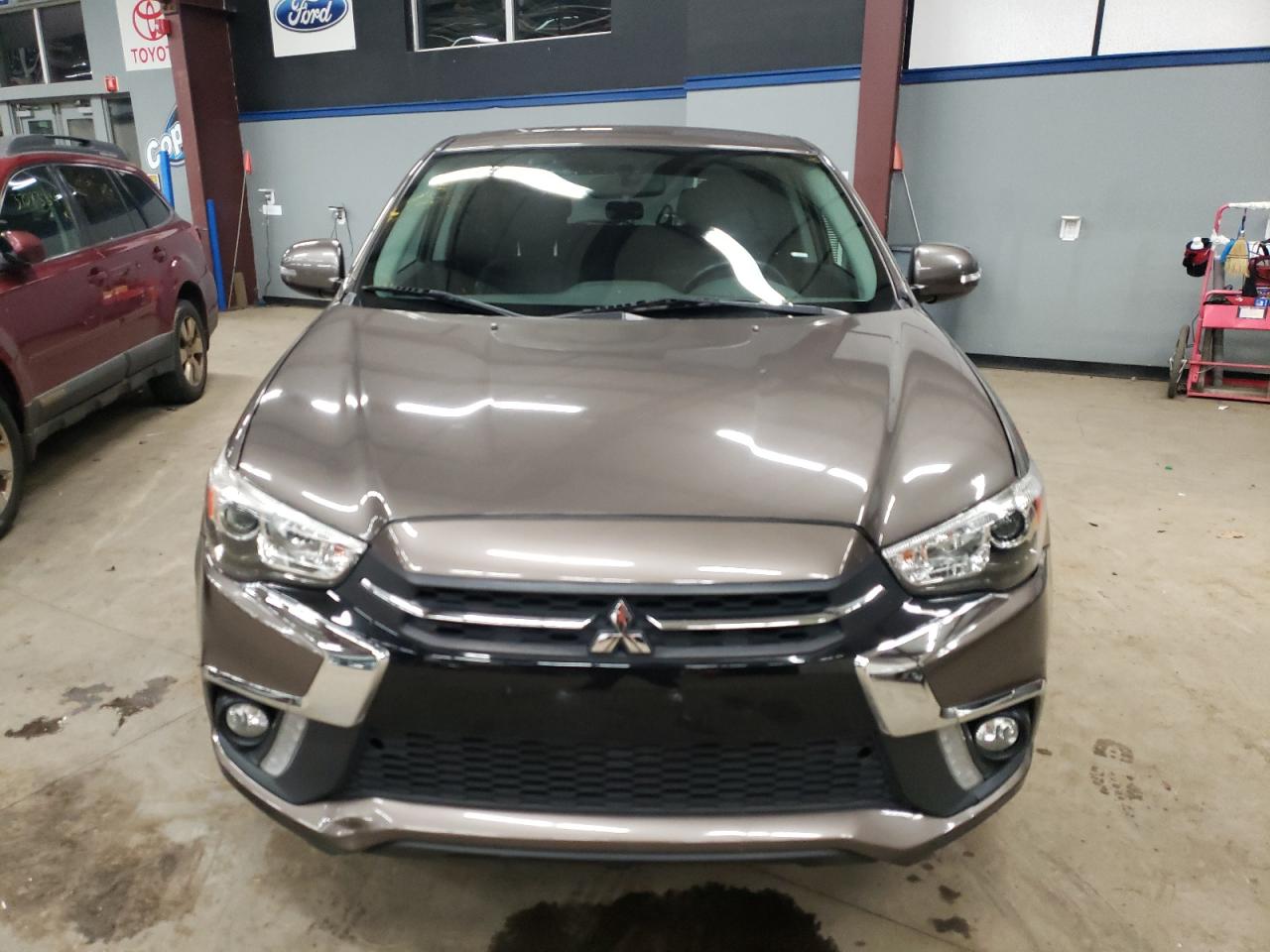 Photo 4 VIN: JA4AR3AW9JU011646 - MITSUBISHI OUTLANDER 