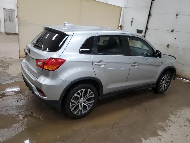 Photo 2 VIN: JA4AR3AW9JU020055 - MITSUBISHI OUTLANDER 