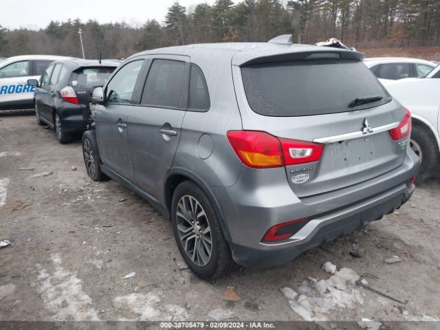 Photo 2 VIN: JA4AR3AW9JZ006465 - MITSUBISHI OUTLANDER SPORT 