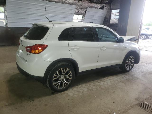 Photo 2 VIN: JA4AR3AWXGZ052671 - MITSUBISHI OUTLANDER 