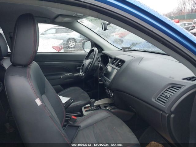 Photo 4 VIN: JA4AR3AWXJU012076 - MITSUBISHI OUTLANDER SPORT 