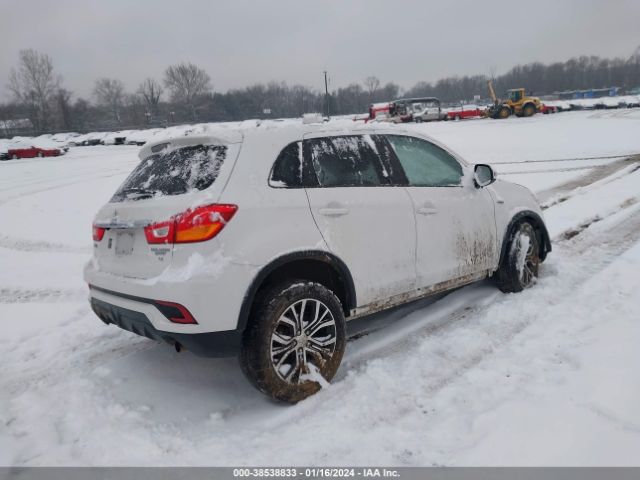 Photo 3 VIN: JA4AR3AWXJU012711 - MITSUBISHI OUTLANDER SPORT 