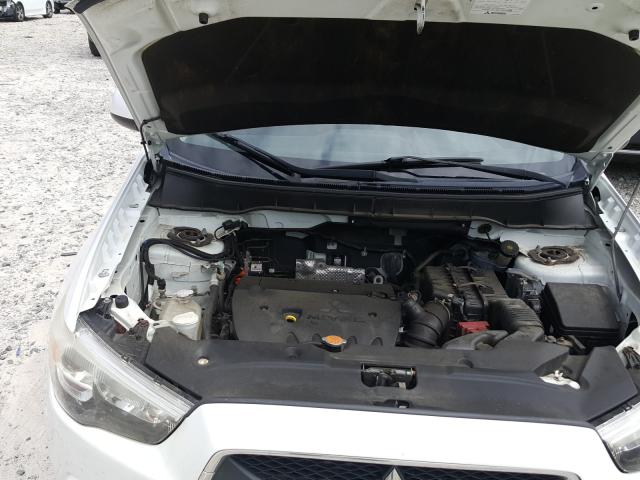 Photo 6 VIN: JA4AR4AU0BZ001287 - MITSUBISHI OUTLANDER 