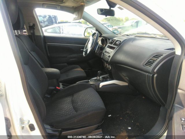 Photo 4 VIN: JA4AR4AU2BZ012386 - MITSUBISHI OUTLANDER SPORT 