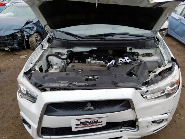 Photo 6 VIN: JA4AR4AU3BZ007701 - MITSUBISHI OUTLANDER 