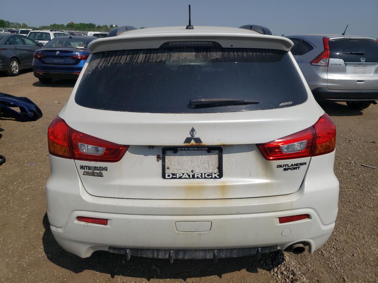 Photo 5 VIN: JA4AR4AU4BZ012938 - MITSUBISHI OUTLANDER 