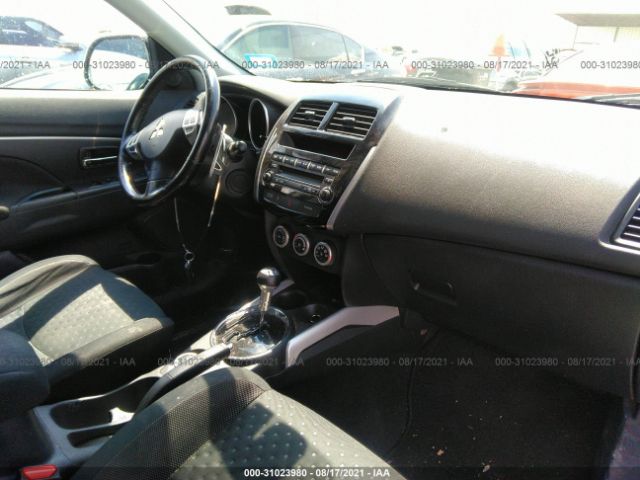 Photo 4 VIN: JA4AR4AU5BZ010521 - MITSUBISHI OUTLANDER SPORT 