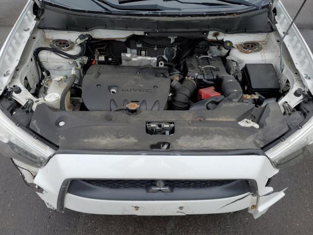 Photo 11 VIN: JA4AR4AU5BZ011202 - MITSUBISHI OUTLANDER 