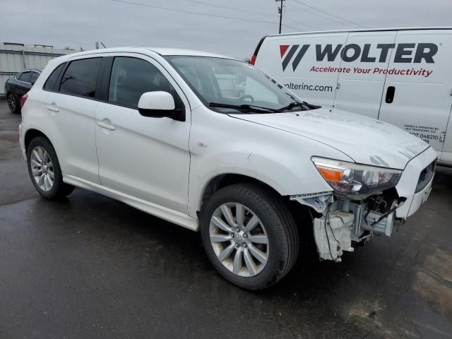 Photo 3 VIN: JA4AR4AU5BZ011202 - MITSUBISHI OUTLANDER 