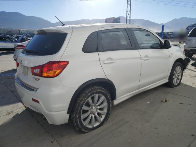 Photo 2 VIN: JA4AR4AU5BZ018862 - MITSUBISHI OUTLANDER 