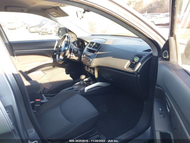 Photo 4 VIN: JA4AR4AU5CZ006521 - MITSUBISHI OUTLANDER SPORT 