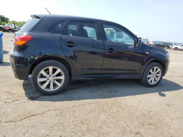 Photo 2 VIN: JA4AR4AU5CZ010424 - MITSUBISHI OUTLANDER 