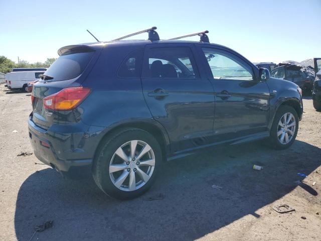 Photo 2 VIN: JA4AR4AU6CZ008889 - MITSUBISHI OUTLANDER 