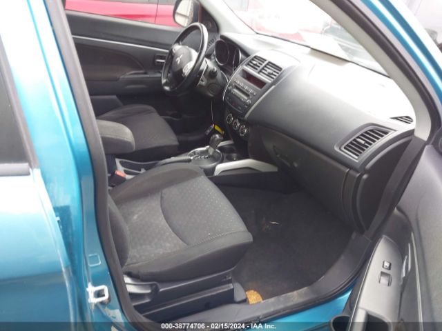 Photo 4 VIN: JA4AR4AU6CZ009542 - MITSUBISHI OUTLANDER SPORT 