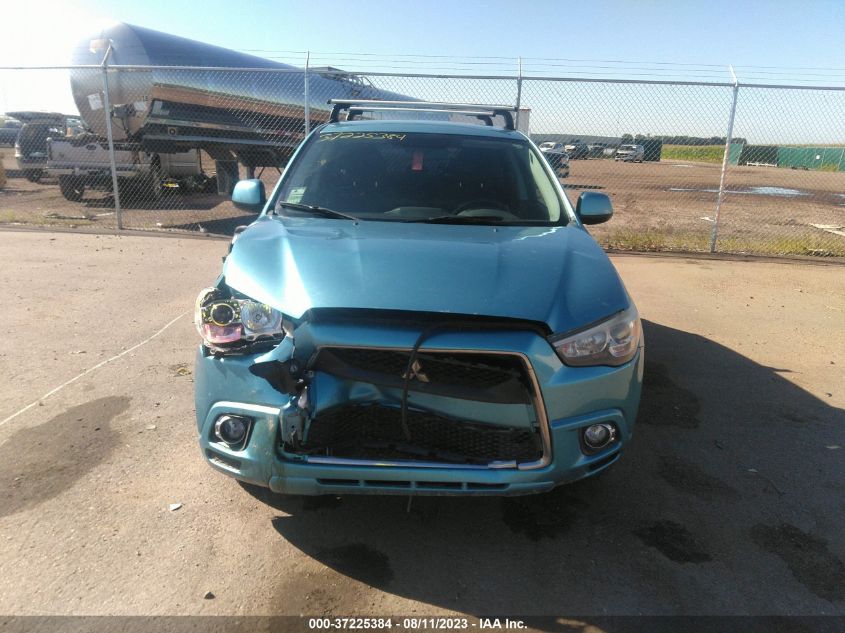 Photo 11 VIN: JA4AR4AU7CZ009615 - MITSUBISHI OUTLANDER 