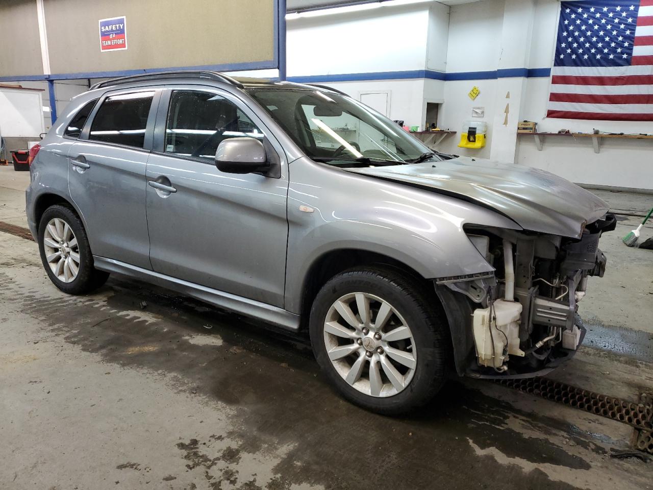 Photo 3 VIN: JA4AR4AU9BZ002454 - MITSUBISHI OUTLANDER 